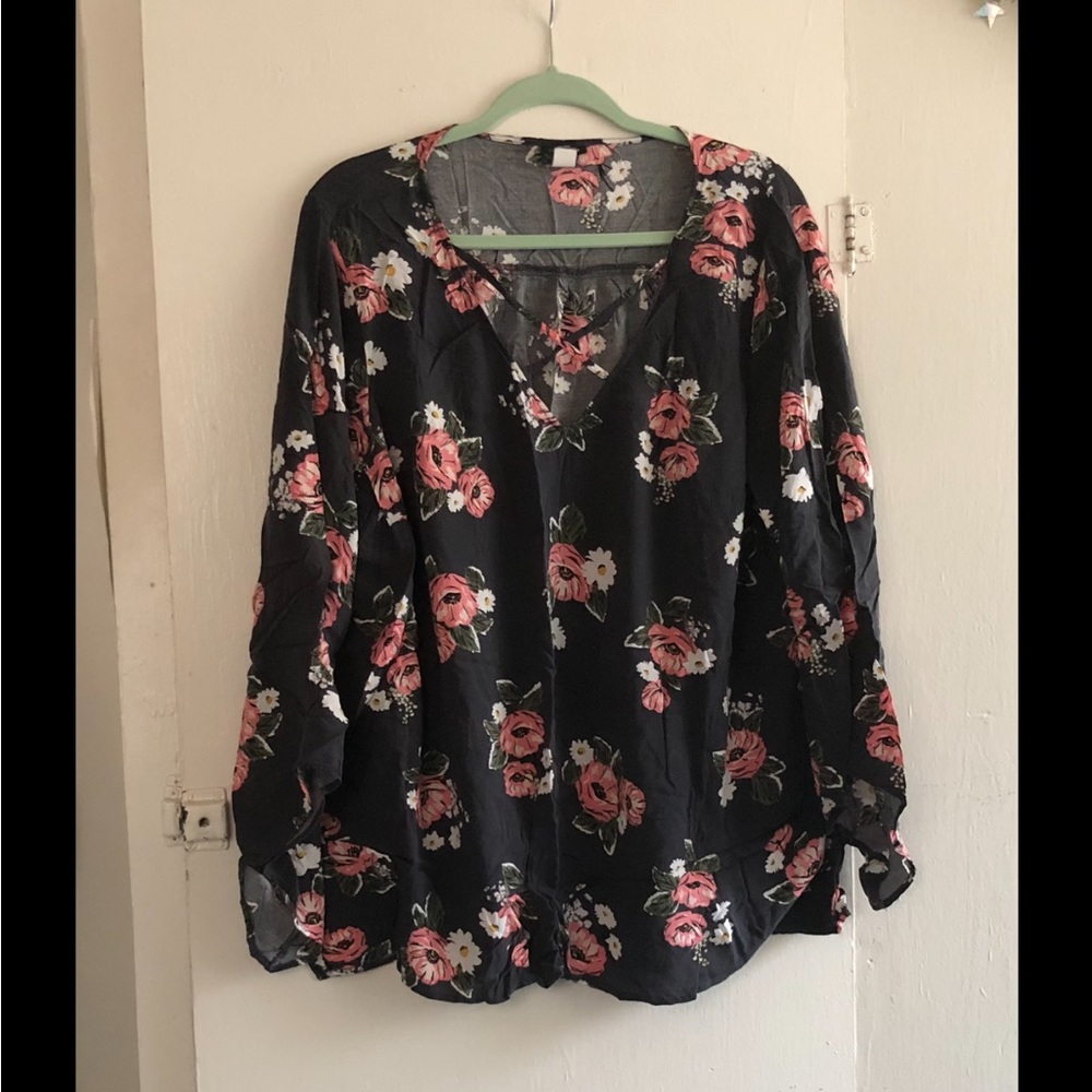 Floral Bell Sleeve Blouse with X Strap Front Torrid Size 3